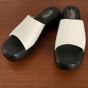 NEVADA - White Leather Chunky Platform Slides